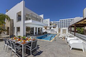 Protaras Sunrise Beach Villa