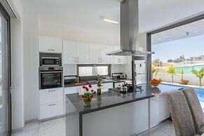 Protaras Royal Pearl Villa 7