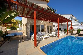 Protaras Artisan Seafront Villa 6