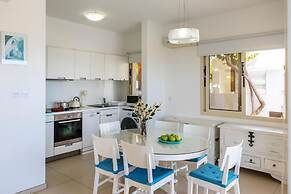 Protaras Artisan Seafront Villa 6