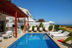 Protaras Artisan Seafront Villa 6