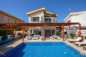 Protaras Artisan Seafront Villa 6