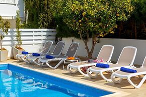 Protaras Sapphire Seaside Villa