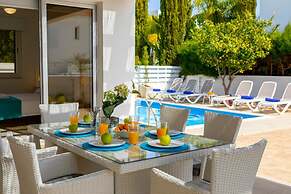 Protaras Sapphire Seaside Villa