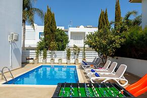 Protaras Sapphire Seaside Villa