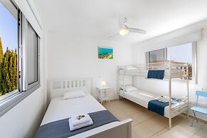 Protaras Sapphire Seaside Villa