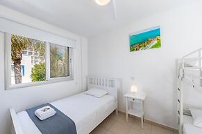 Protaras Sapphire Seaside Villa