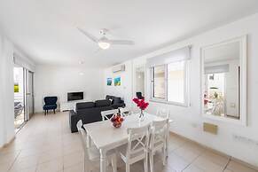 Protaras Sapphire Seaside Villa