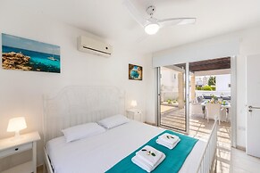 Protaras Sapphire Seaside Villa