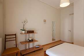 Lovely Apartment in Athens-psychiko Renovation May 2025