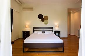 Lovely Apartment in Athens-psychiko Renovation May 2025