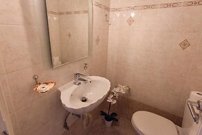 Lovely Apartment in Athens-psychiko Renovation May 2025