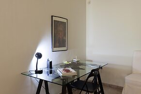 Lovely Apartment in Athens-psychiko Renovation May 2025