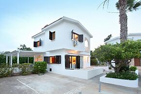 Protaras Green Bay Villa
