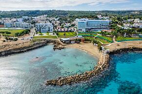 Protaras Thalassa Beachfront Suite