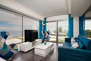 Protaras Thalassa Beachfront Suite