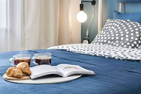 Elite Apartments Blue