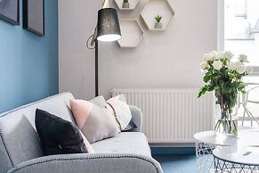 Elite Apartments Blue