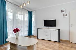 Family Apartment in Center With Four Separate Beds and Balcony