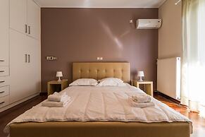 Amazing 2 Bdrm Sea View Holiday Apt