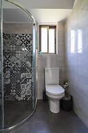 Amazing 2 Bdrm Sea View Holiday Apt