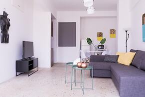 Loft at Historical Center of Athens w Acropolis View