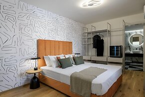 Paradise Suite With Jacuzzi Acropolis View