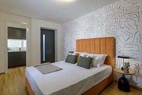 Paradise Suite With Jacuzzi Acropolis View