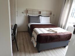 2 Bed Apartment With Ensuite Kitchenette- 2071