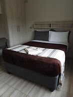 2 Bed Apartment With Ensuite Kitchenette- 2071