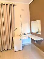 Twin Room in Hillside - 2087