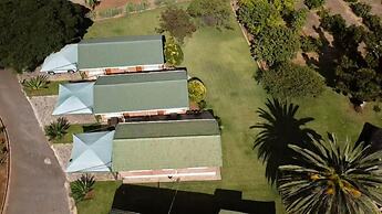 Twin Room in Hillside - 2087