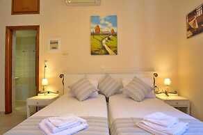 Katrina Studio 3 With Balcony