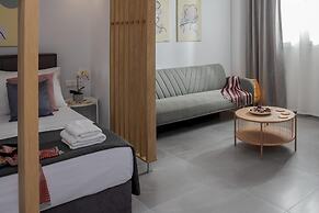 Myra Mare White Suite by Estia