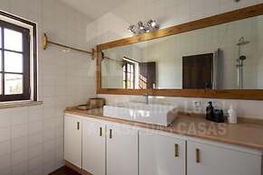 Villa Coxos by Acasadascasas