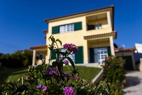 Villa Janota by Acasadascasas