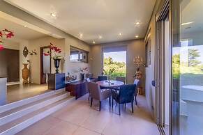 Villa Sfedami With Private Pool and Children Safet