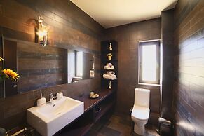 Villa Sfedami With Private Pool and Children Safet