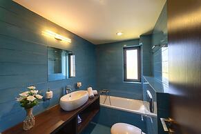 Villa Sfedami With Private Pool and Children Safet