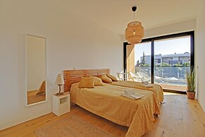 White Nature Apartment