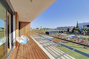 White Nature Apartment