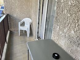 Retro at Pagrati in Athens