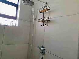 Contemporary 2 bed in Suburbs - 2080