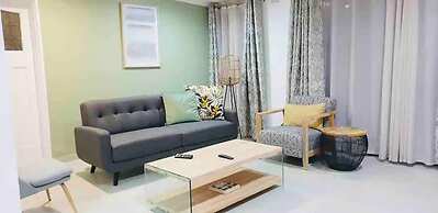 Contemporary 2 bed in Suburbs - 2080