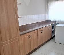 Guesthouse With Green Garden and Pool - 2102