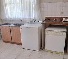 Guesthouse With Green Garden and Pool - 2102