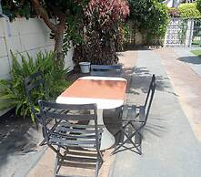 Guesthouse With Green Garden and Pool - 2102