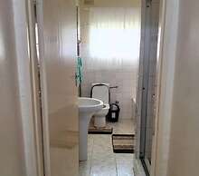 Guesthouse With Green Garden and Pool - 2102