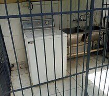 Guesthouse With Green Garden and Pool - 2102