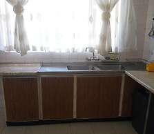 Guesthouse With Green Garden and Pool - 2102